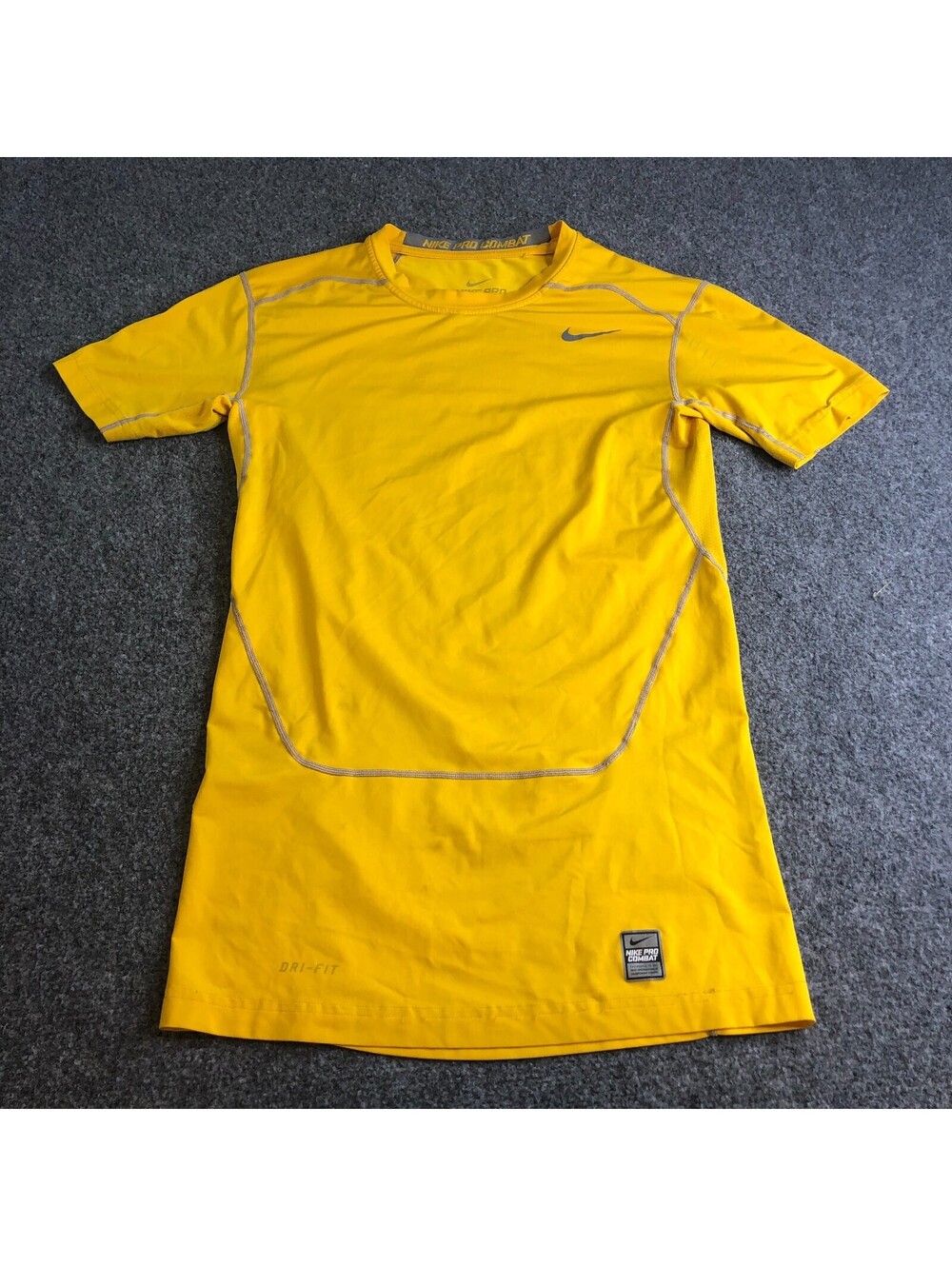 Nike Pro Combat Shirt Mens Large Gold Yellow Fitted Compression Gym